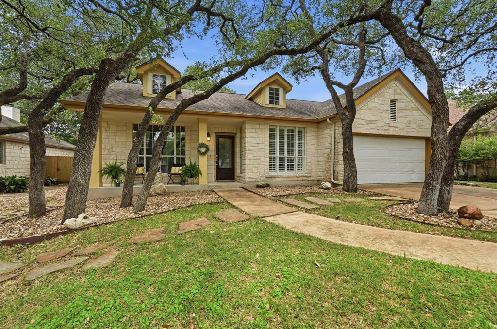 5313 Moon Shadow DR