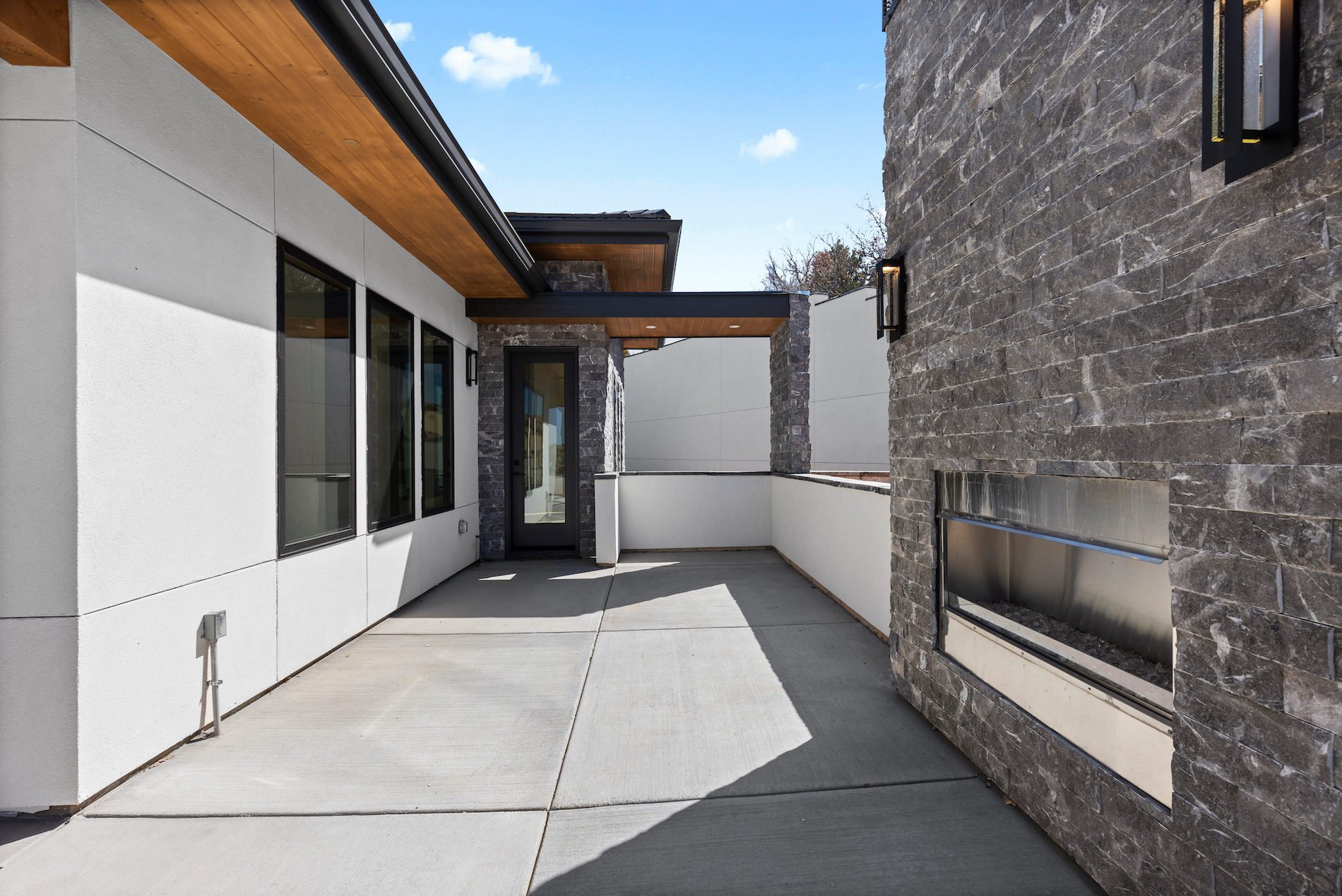 8103 Raphael Lane