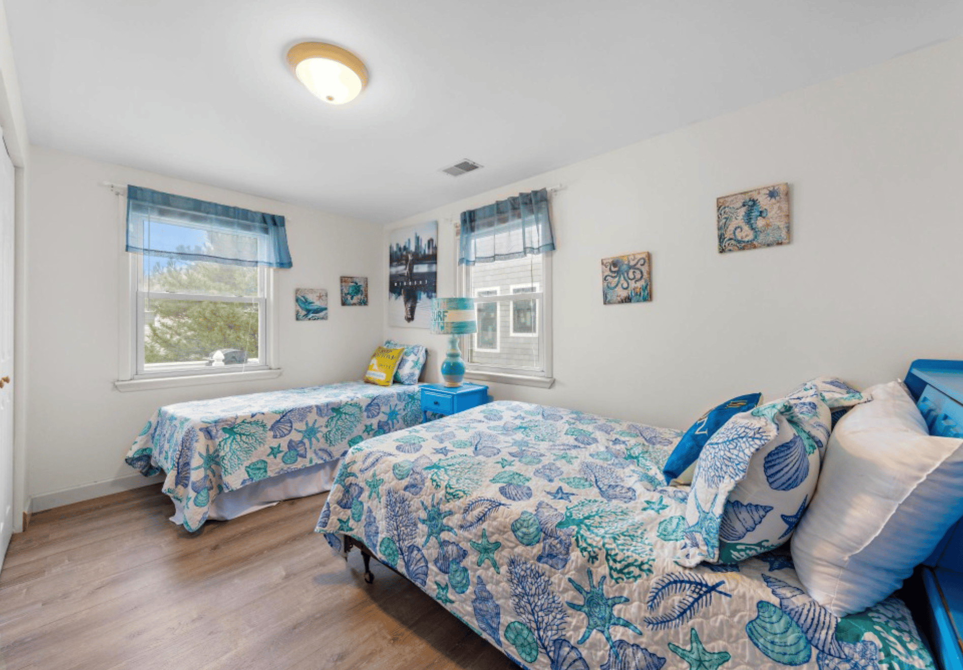 18 E Dupont Ave, Brant Beach (Top Floor)