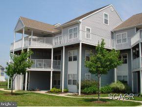218 Anderson Dr #D6