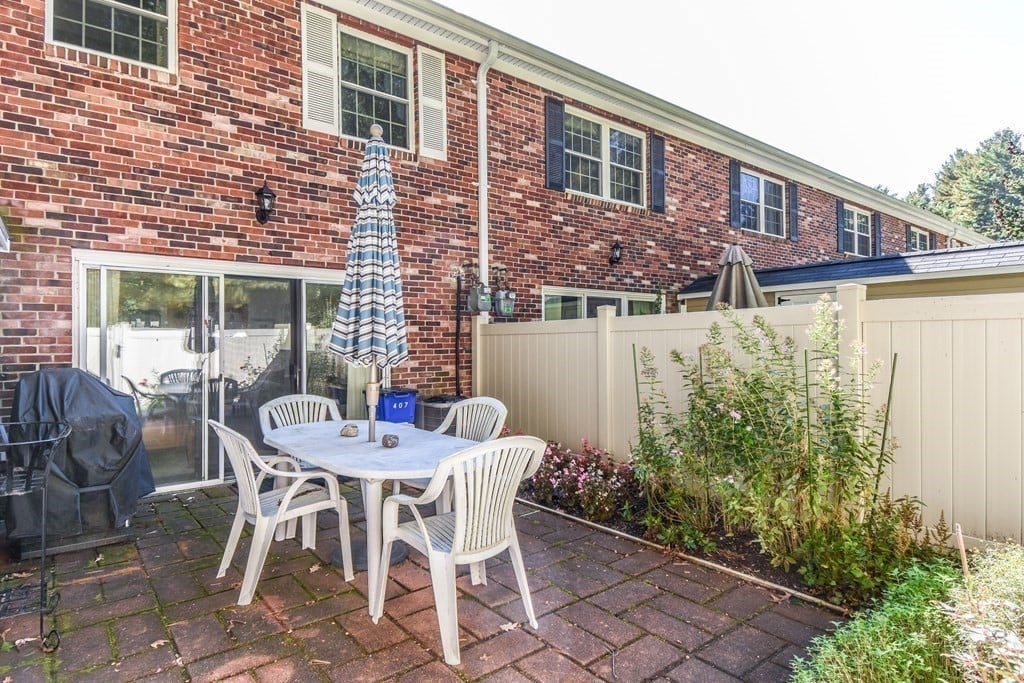 407 Windsor Dr, #407