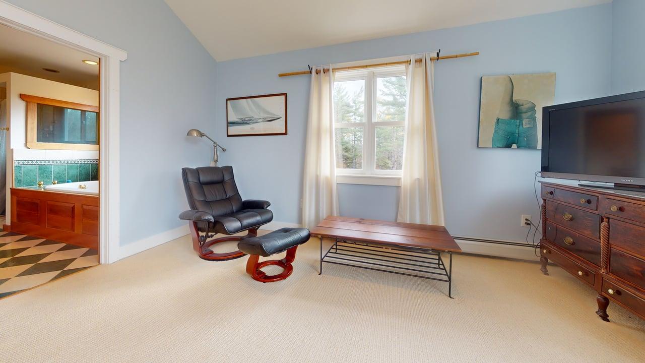 Sweet Berry Farm Winter Rental