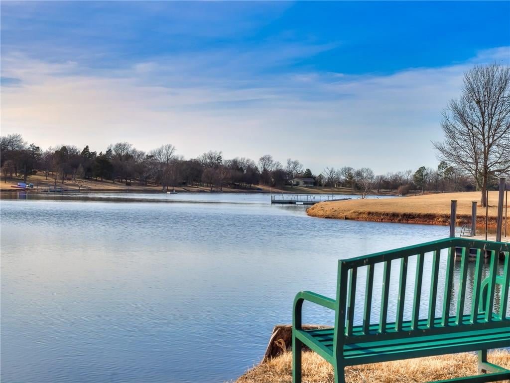 Luxury Lakefront Living at Lake Aluma in Oklahoma City - Wyatt Poindexter - The Agency OKC