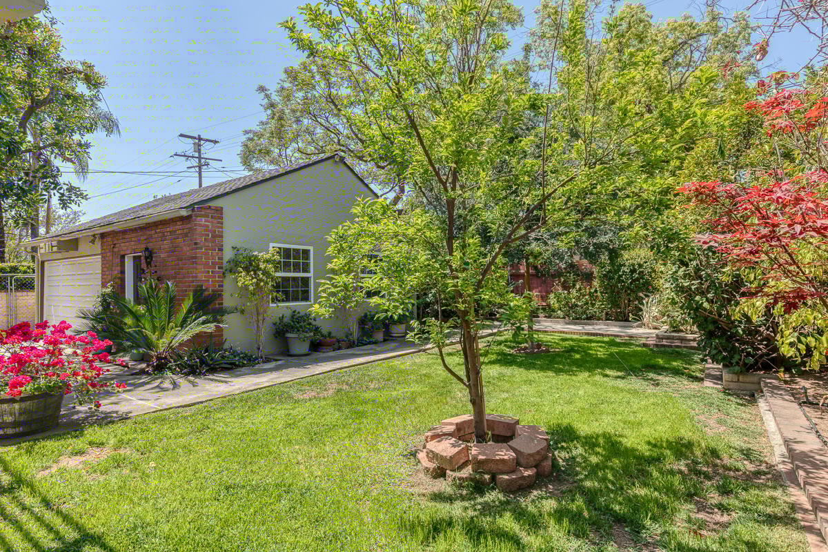 537 N Mission Dr