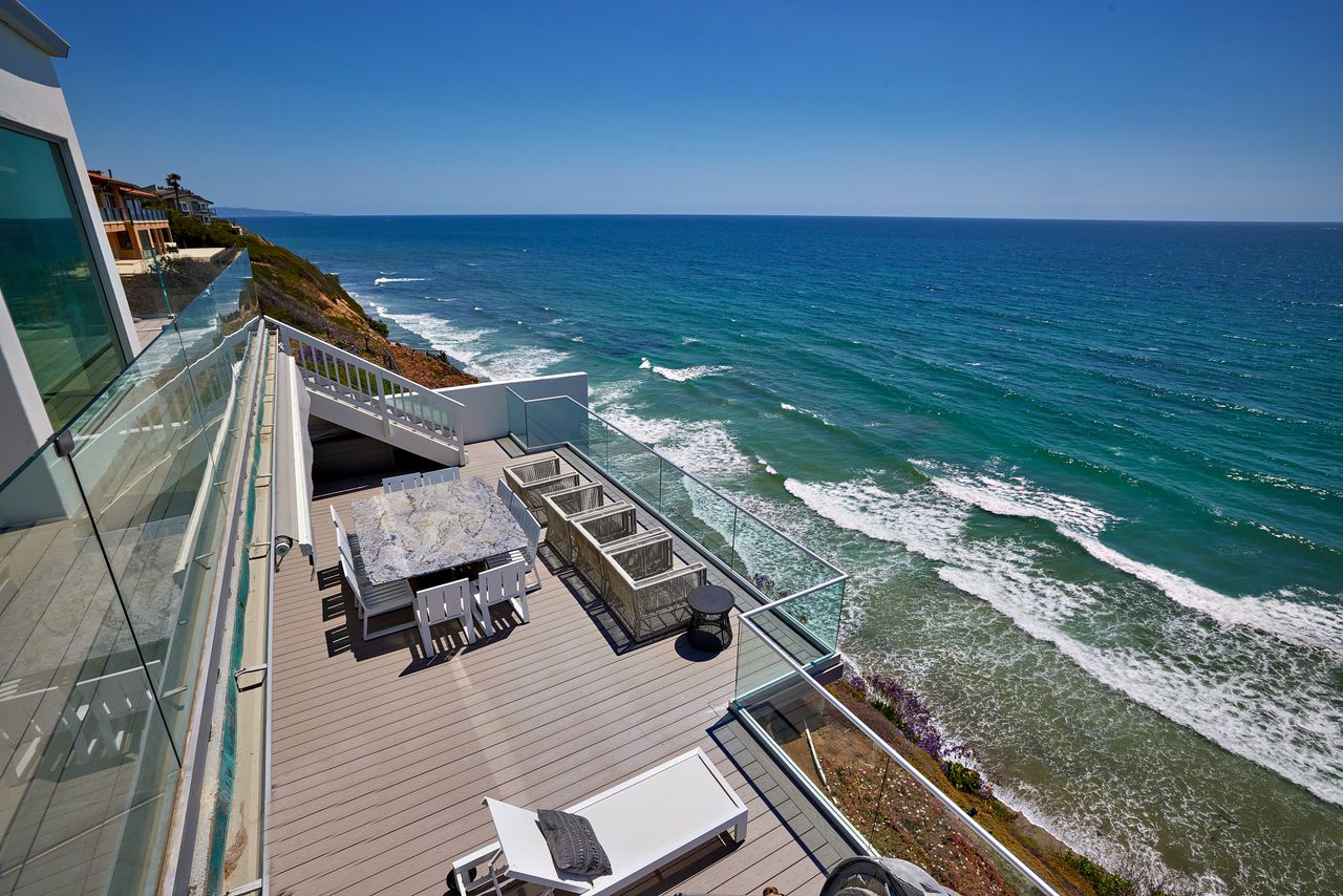 Encinitas Oceanfront Retreat