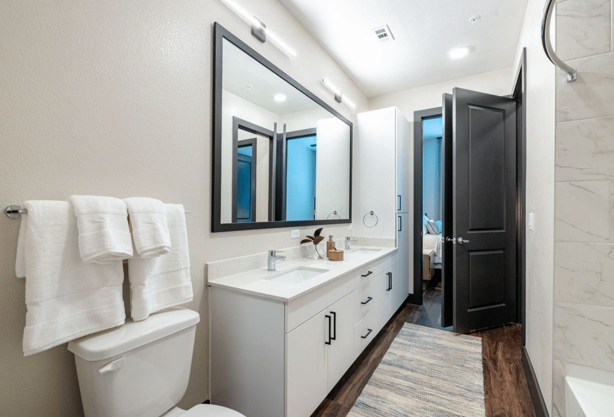 1 month free on 12+ month leases