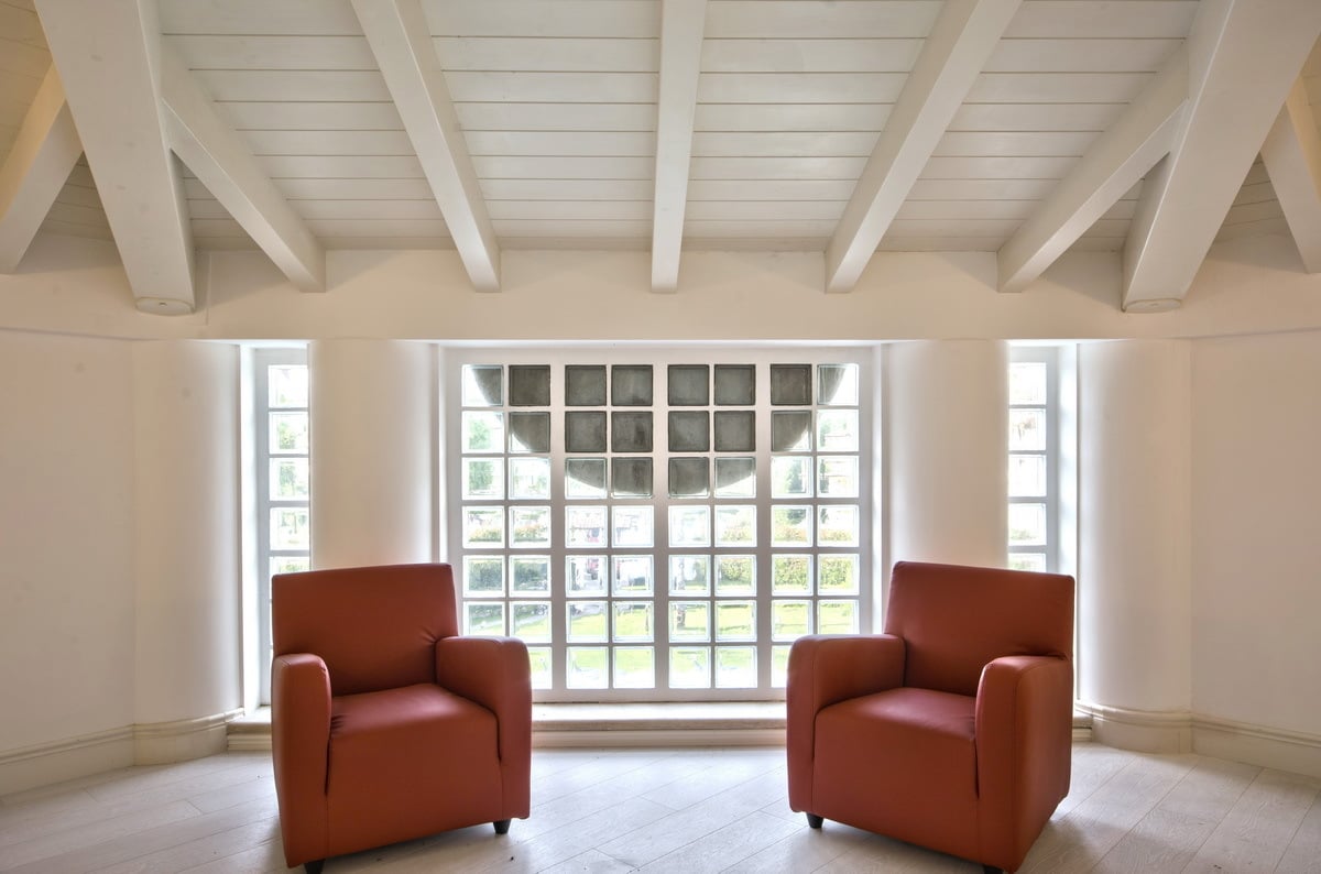 New Luxury Villa with Large Pool and Gardens in Forte dei Marmi