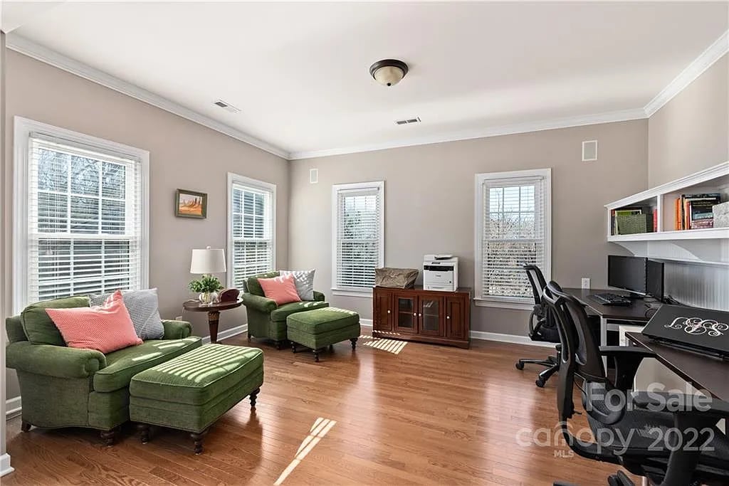 10405 Sundance Ct