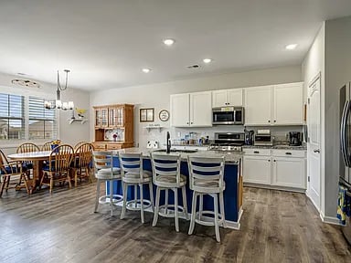 1414 Marigold Dr