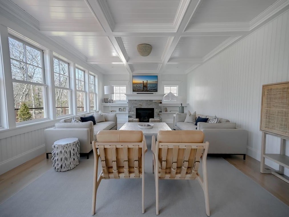 12 Baylies Way