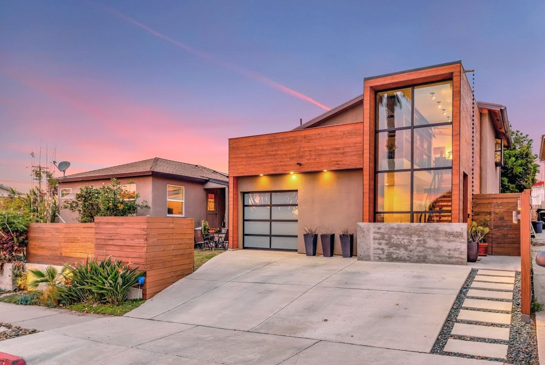 Mission + Sapphire - 5153 Mission Blvd, San Diego, CA 92109