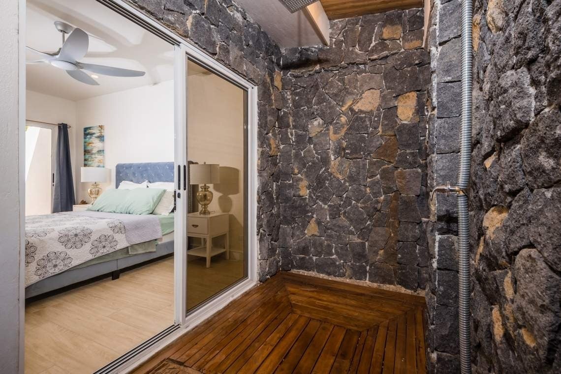 Modern Studio Pool Home, Flamingo, Guanacaste
