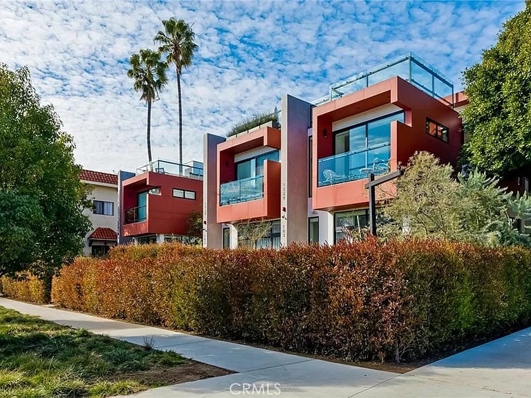 1329 California Ave #103