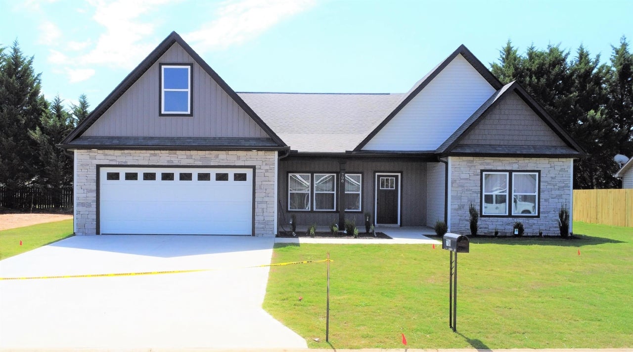 708 Barkwood Ct