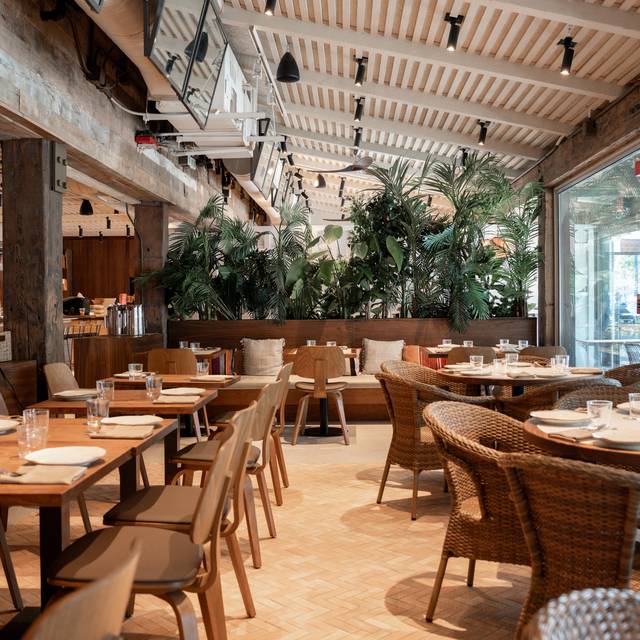 Top 5 Restaurants to Try This Weekend in Los Altos, Woodside, and Palo Alto