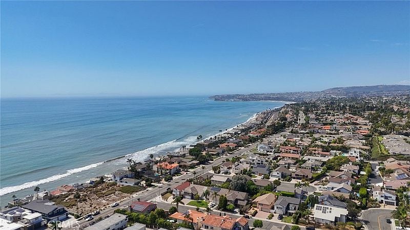 202 Del Gado Rd