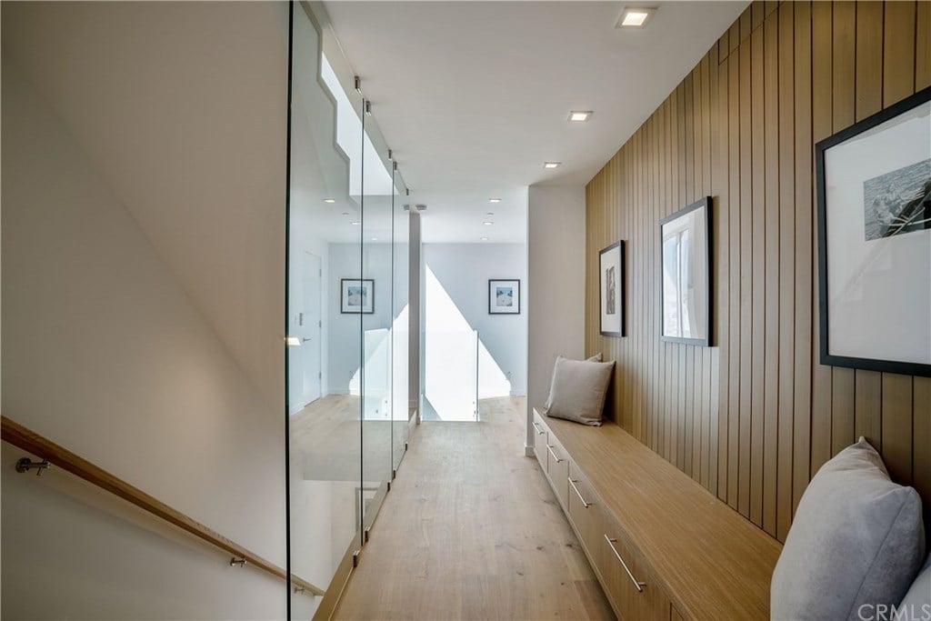 131 2nd St