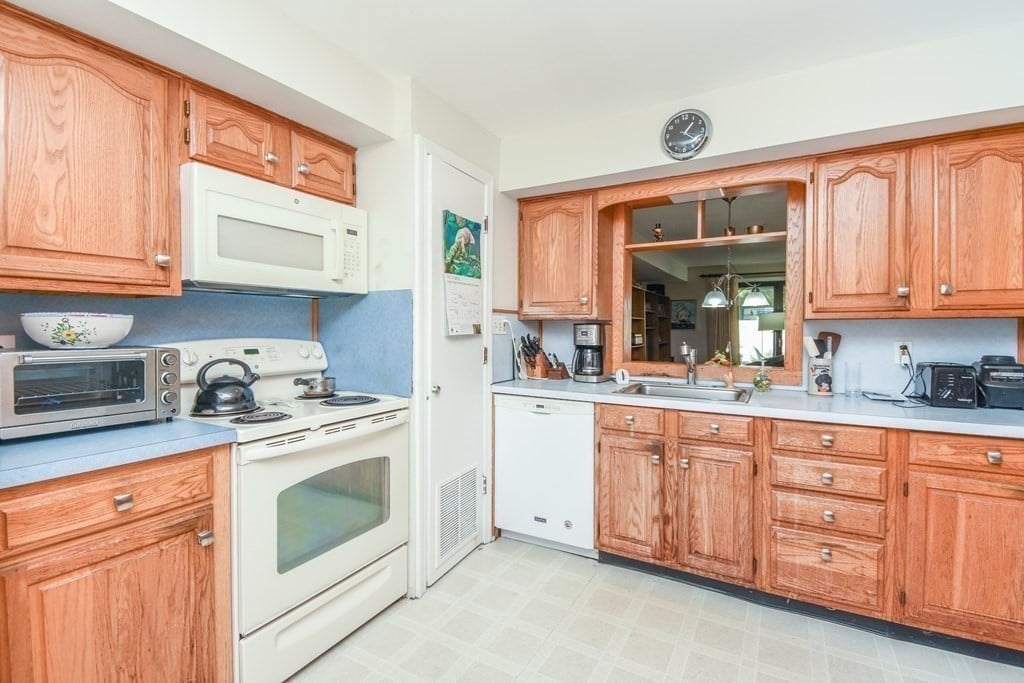 407 Windsor Dr, #407