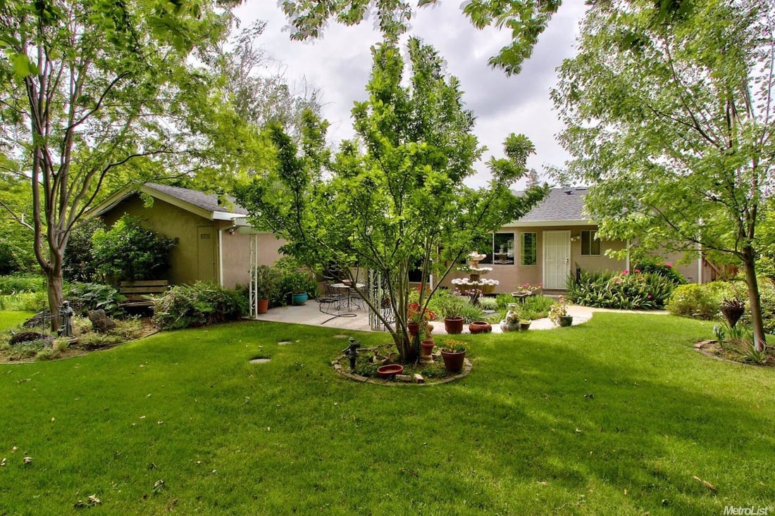 Just Sold in The Greenhave/pocket Area: 6843 Waterview Way