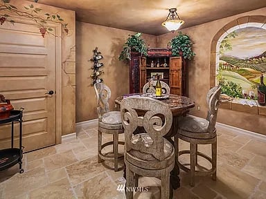 10057 NE 30th Pl