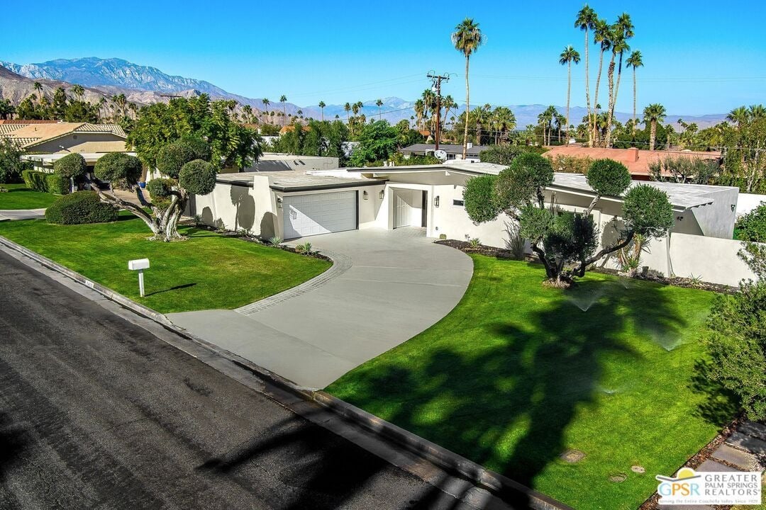 74070 Mockingbird Trl