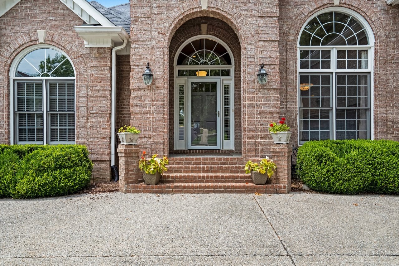 256 Sontag Dr