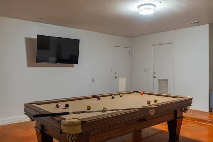 AZ Relocation? Heated Pool, Game & Exercise Room