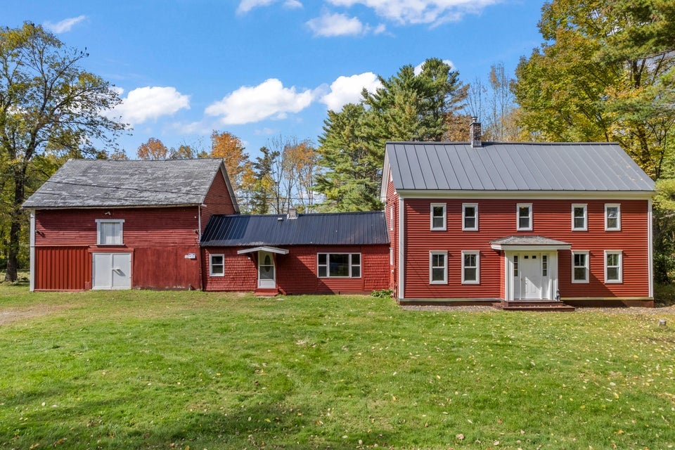 26 Crowell Hill Road Vassalboro, ME 04989