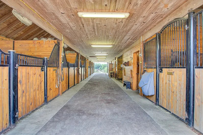 579 Goritz Road Alexandria Township, New Jersey, 08802 United States