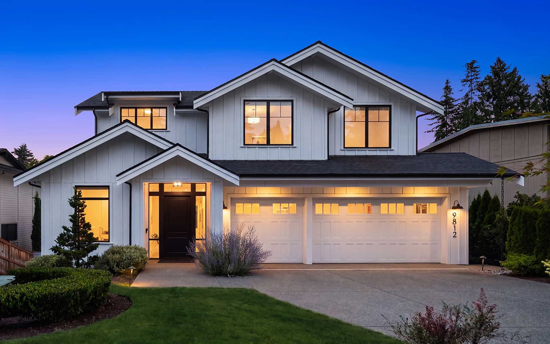 Luxury. Lifestyle. Location.