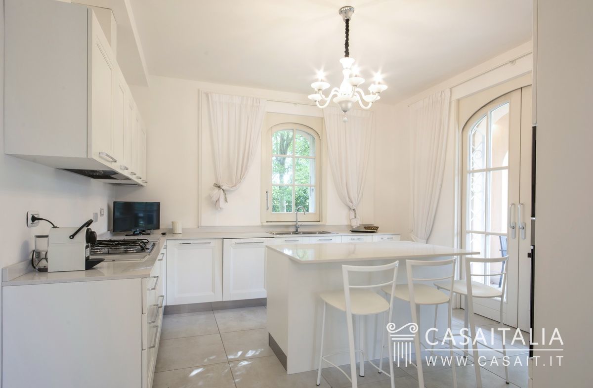 Luxurious Villa in Forte Dei Marmi