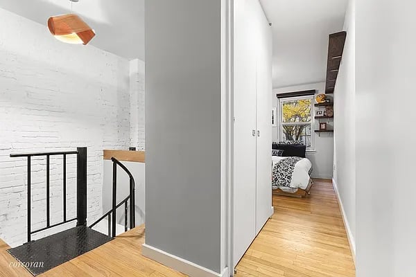 118 Suffolk Street #2A