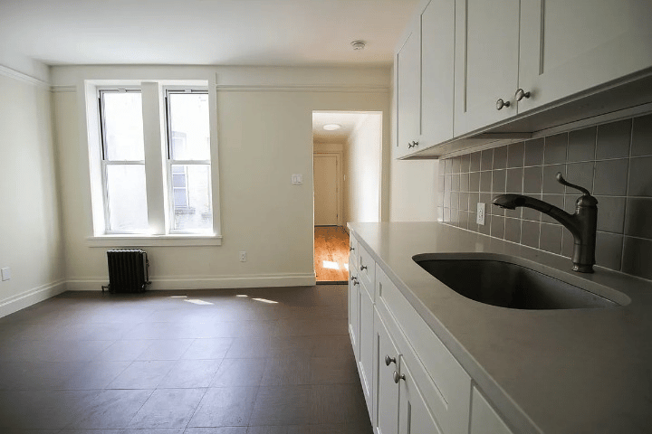 1324 Halsey Street #3R