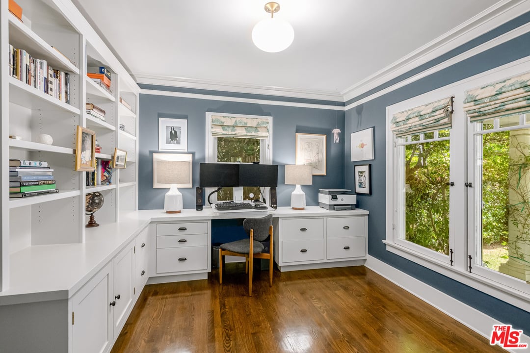 1357 N Orange Grove Ave