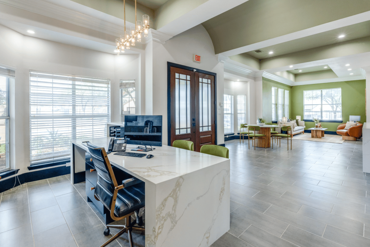 Lease now and enjoy 8 full weeks of free rent