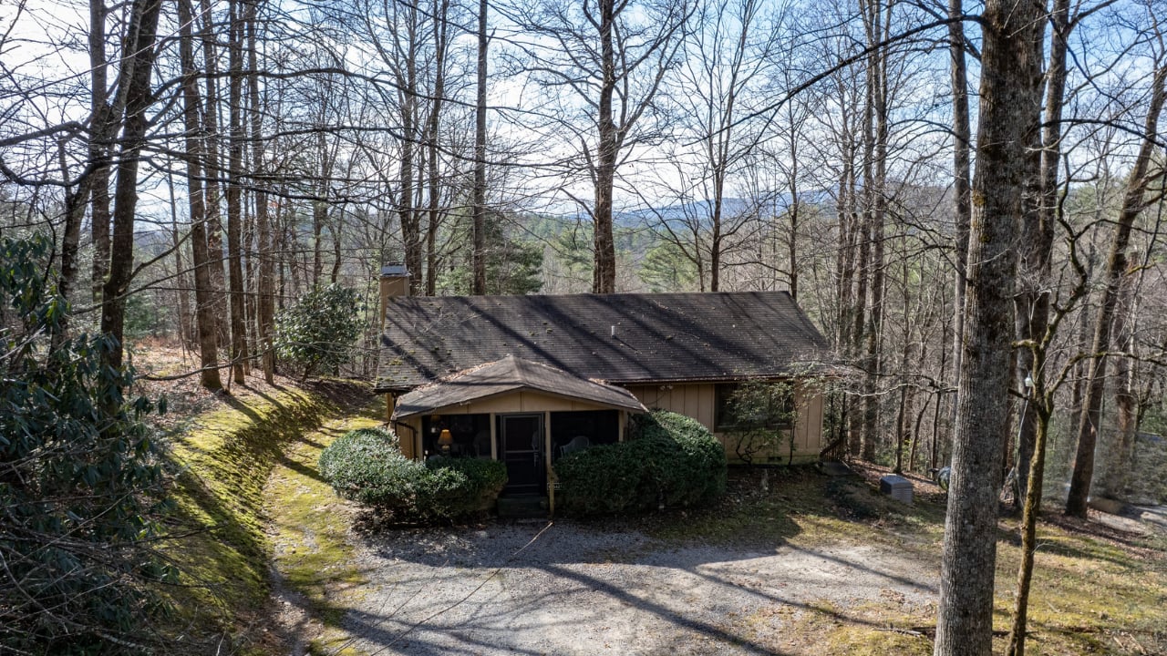 1696 Clear Creek Rd , Highlands, NC 28741
