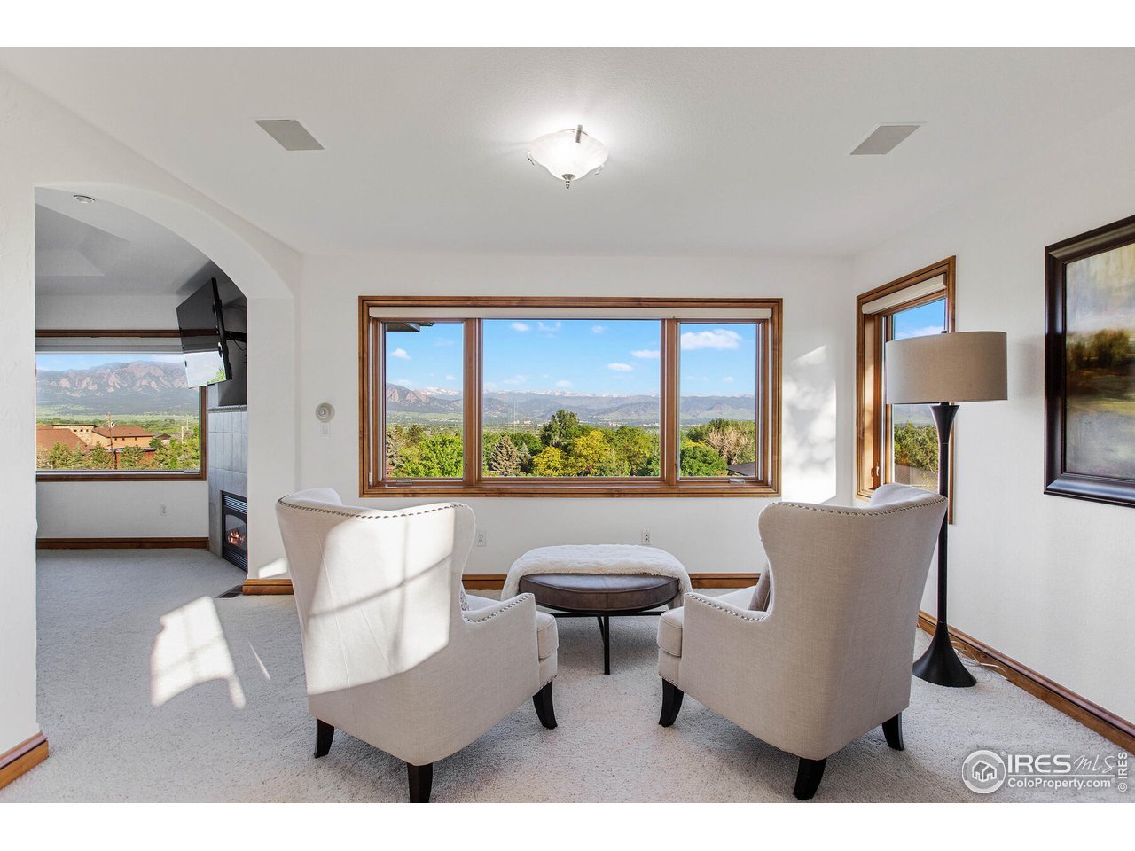 255 Barcelona Dr