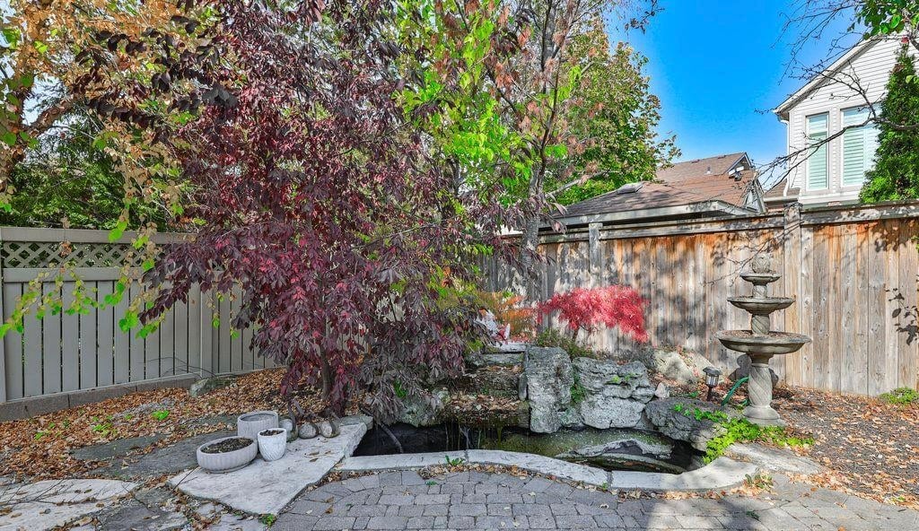 2509 Armour Crescent