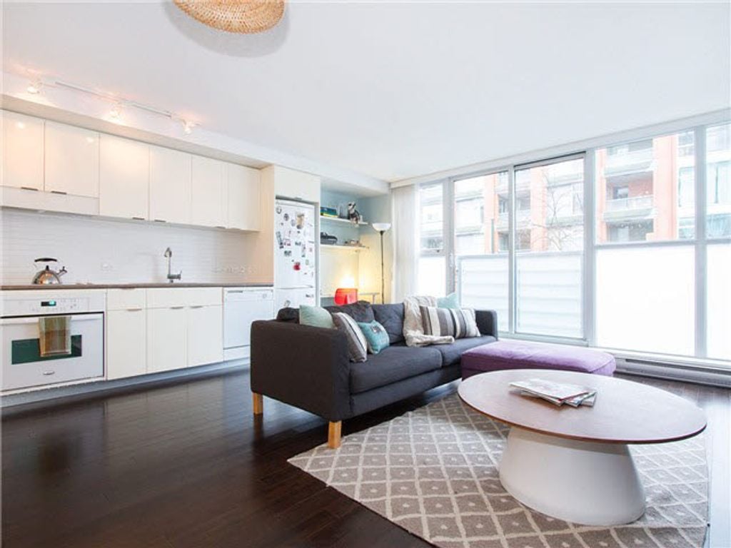 168 Powell St, #209