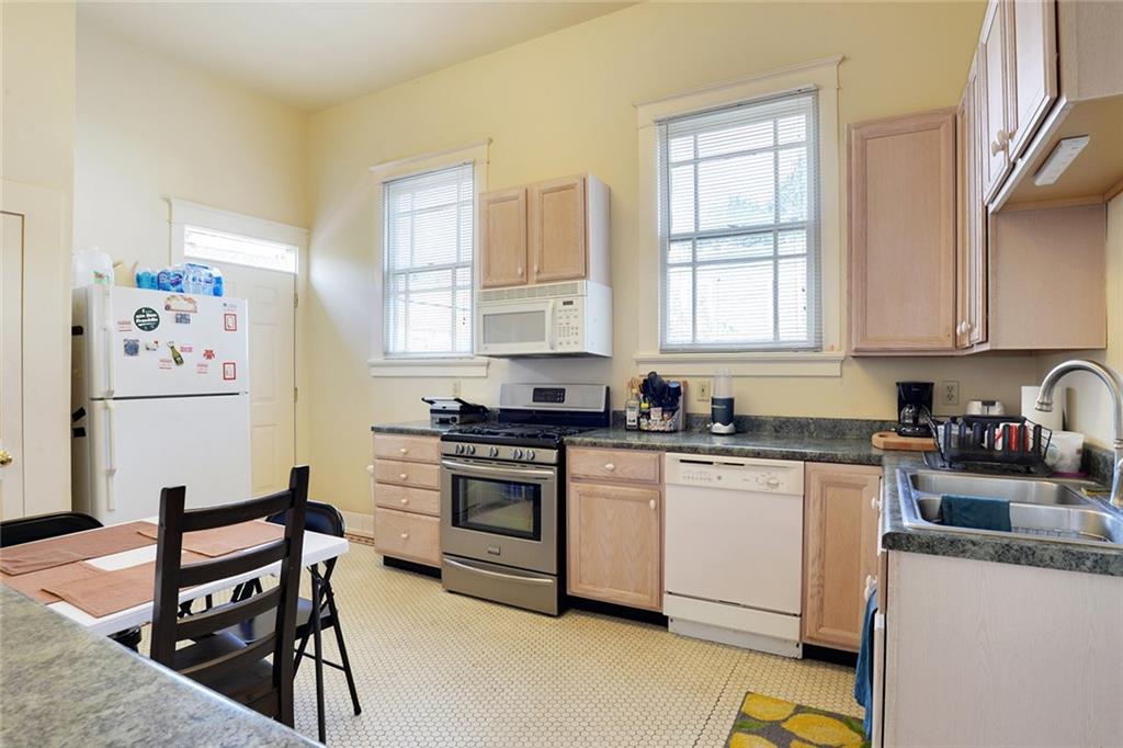 3618-3620 Napoleon Ave