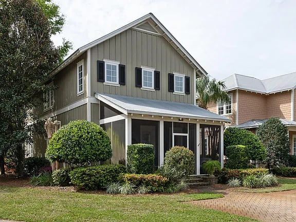 125 Carson Oaks Ln