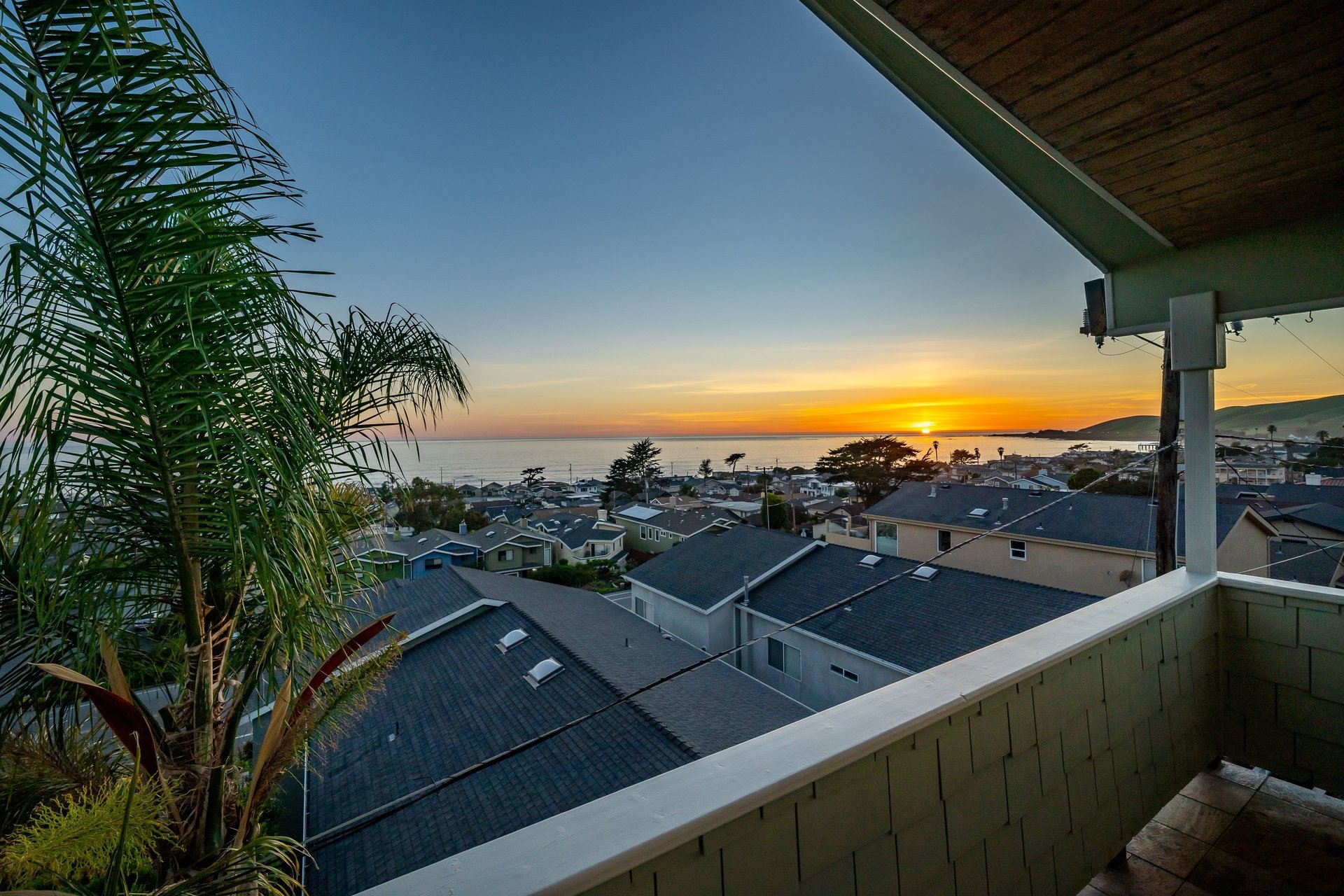 Ocean View Cayucos Retreat - 1000 Saint Mary Ave