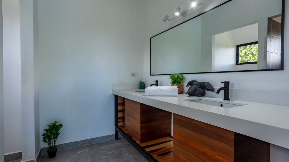New Home Near Dominical in Exclusive Waterfall Community