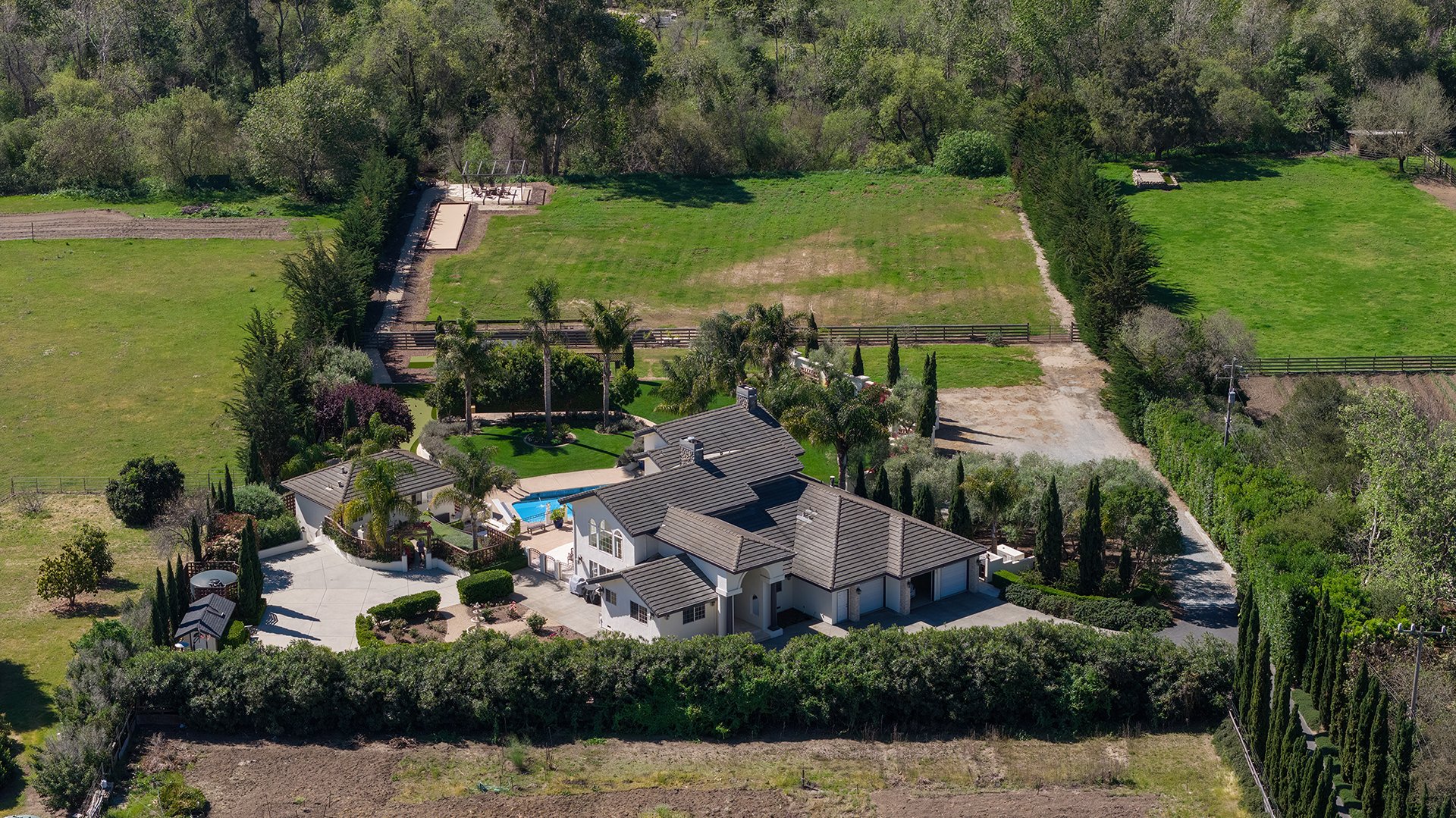 Carmel Valley Luxury Retreat