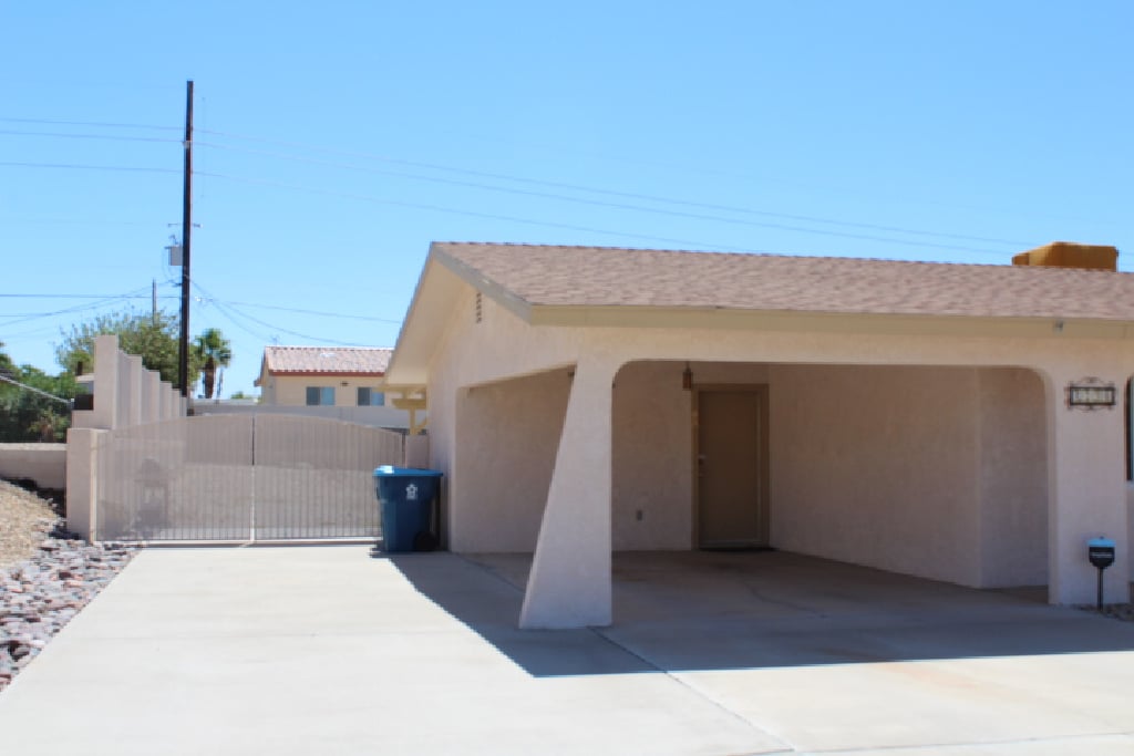 2790 Glengarry Dr.