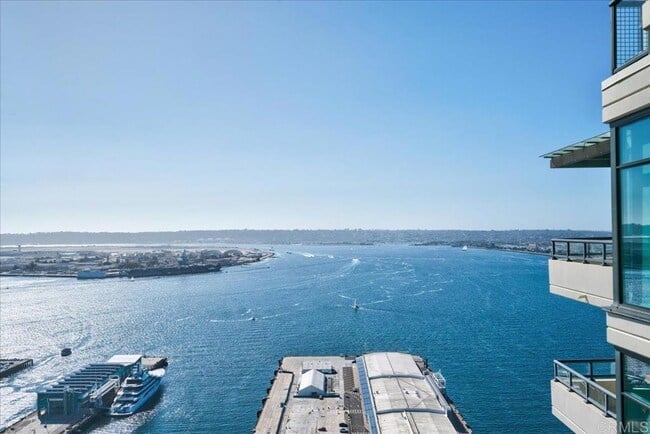 The Grande Santa Fe Place