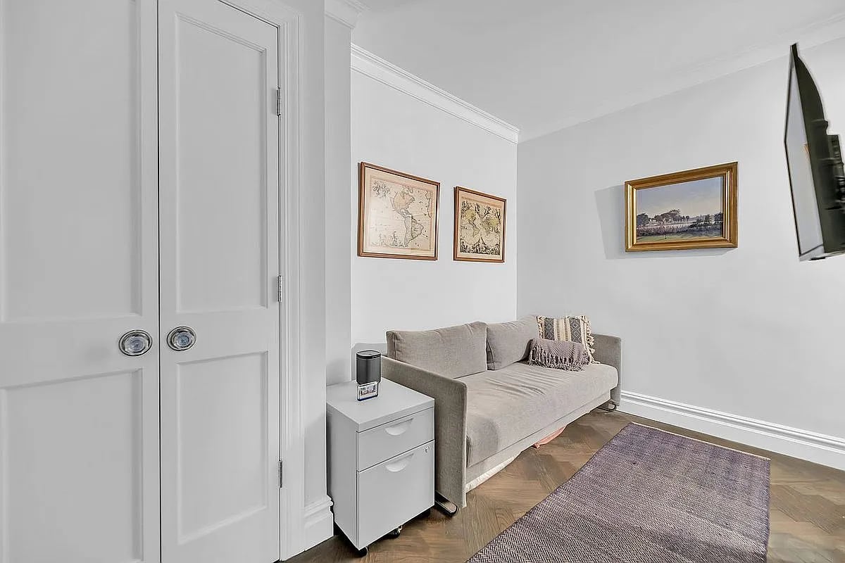 420 Riverside Dr, #2G