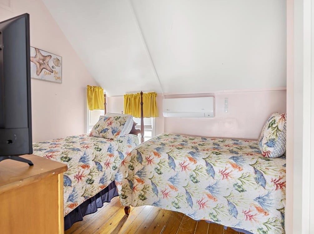 77 Pennacook Ave