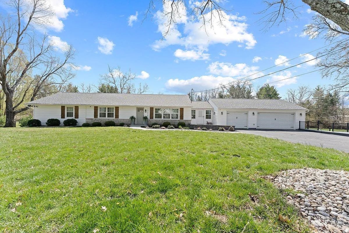 10530 St Rt 48 | Loveland