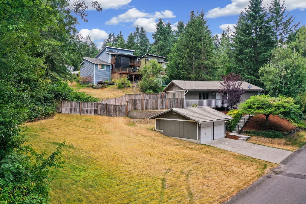 9205 Morning Side Drive NW